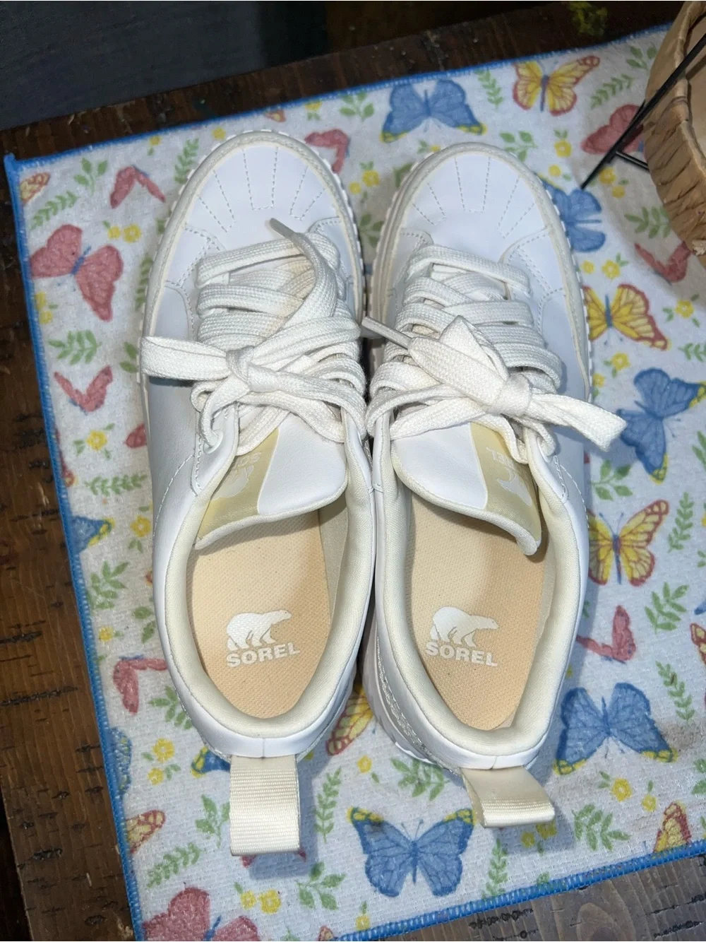 SOREL Women's Ona Ave Low Sneakers in Sea Salt/Bleached Ceramic